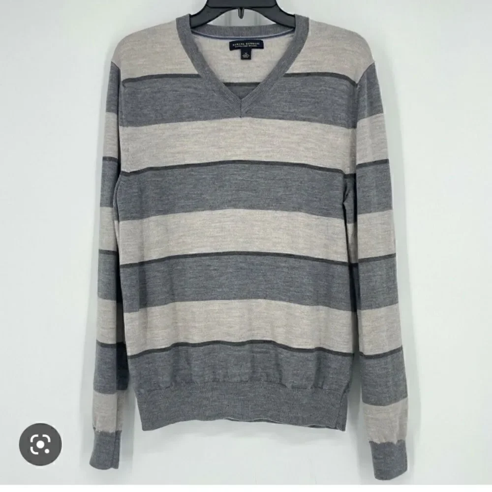 Sweater Merino Wool Banana Republic Men's Large Tall Gray Striped v-neck